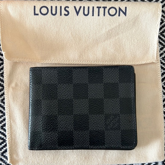 Louis Vuitton Other - Louis Vuitton Men’s Slender Wallet Damier Graphite Canvas